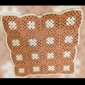 Vintage granny style small blanket